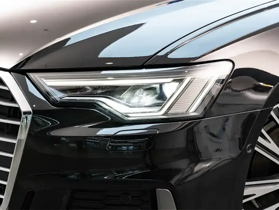 Audi A6L 2022 из CN, фото 9
