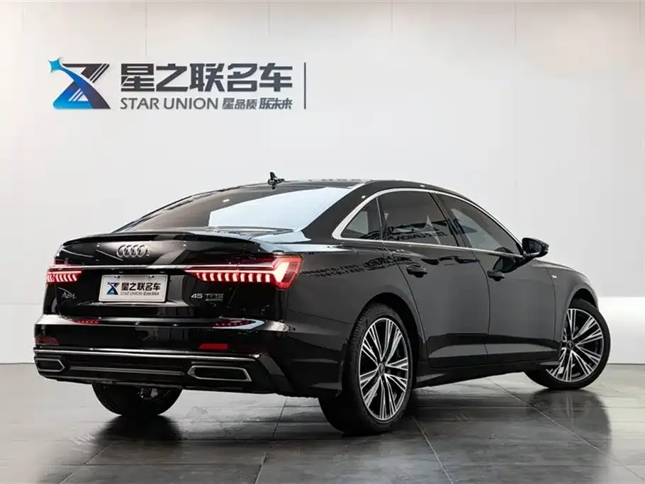 Audi A6L 2022 из CN, фото 2