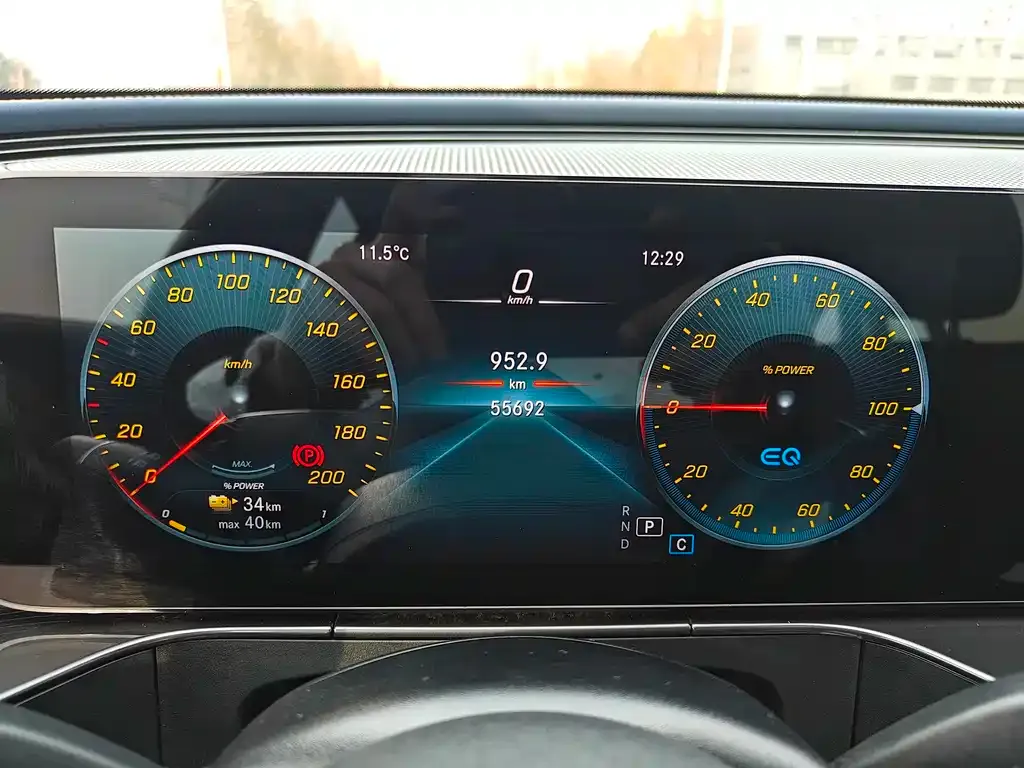 Mercedes-Benz EQC 2022 из CN, фото 10