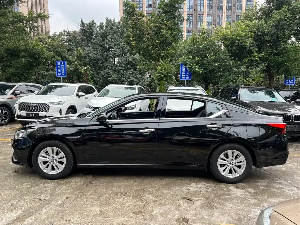 Nissan Teana 2022 из CN, фото 9