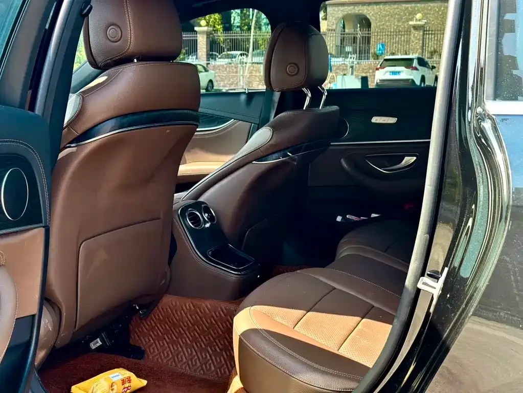 Mercedes-Benz E-Class 2021 из CN, фото 9