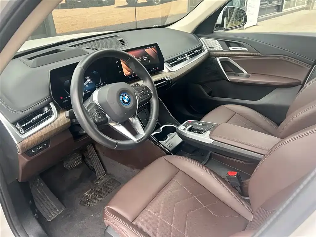 [object Object] iX1 2024 из CN, фото 9