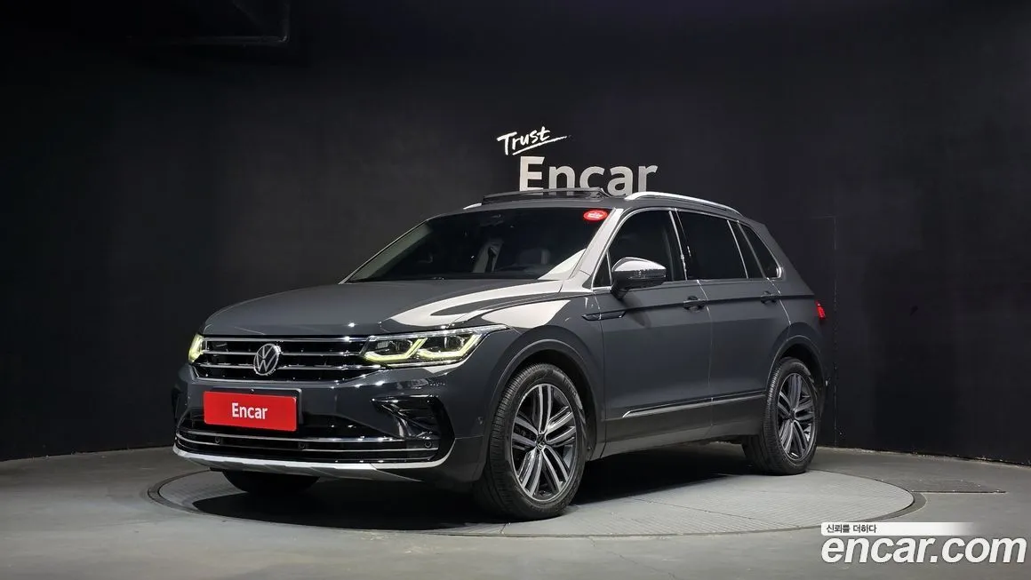 Volkswagen Tiguan — фото 1