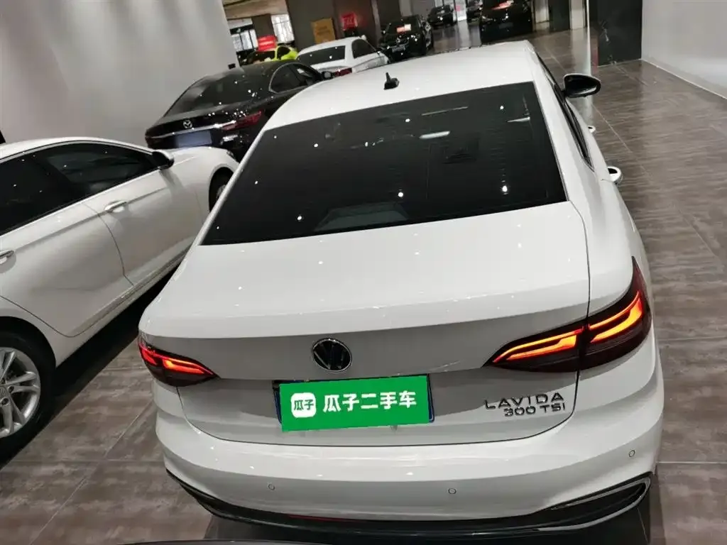 Volkswagen Lavida 2024 из CN, фото 4