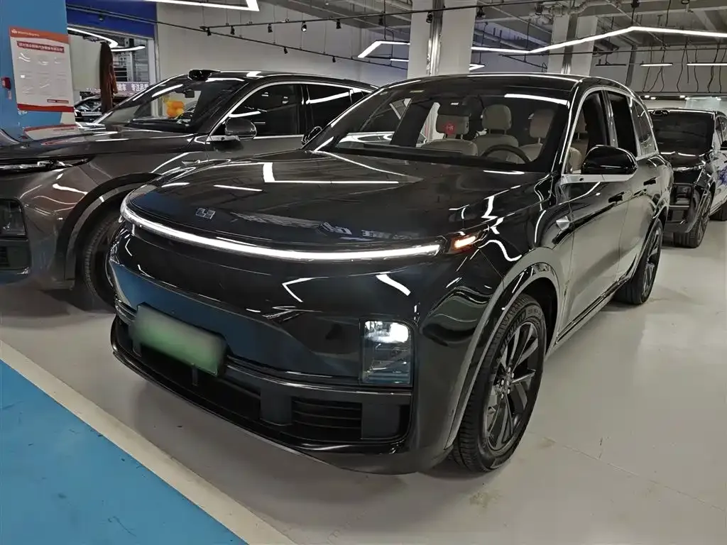 Li Auto L8 2024 из CN, фото 1