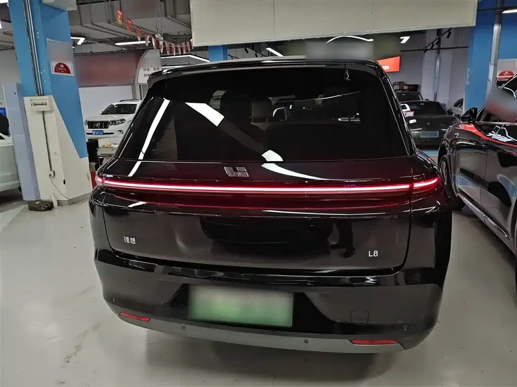 Li Auto L8 2024 из CN, фото 6