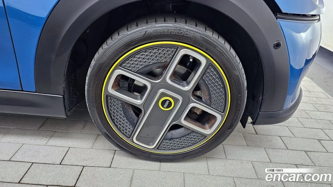 Mini Cooper 2024 из KR, фото 8