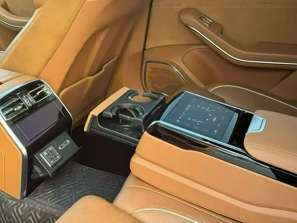 Hongqi H9 2022 из CN, фото 5