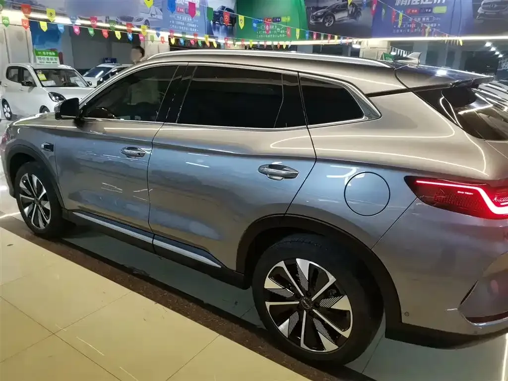 BYD PLUS New Energy 2025 из CN, фото 5