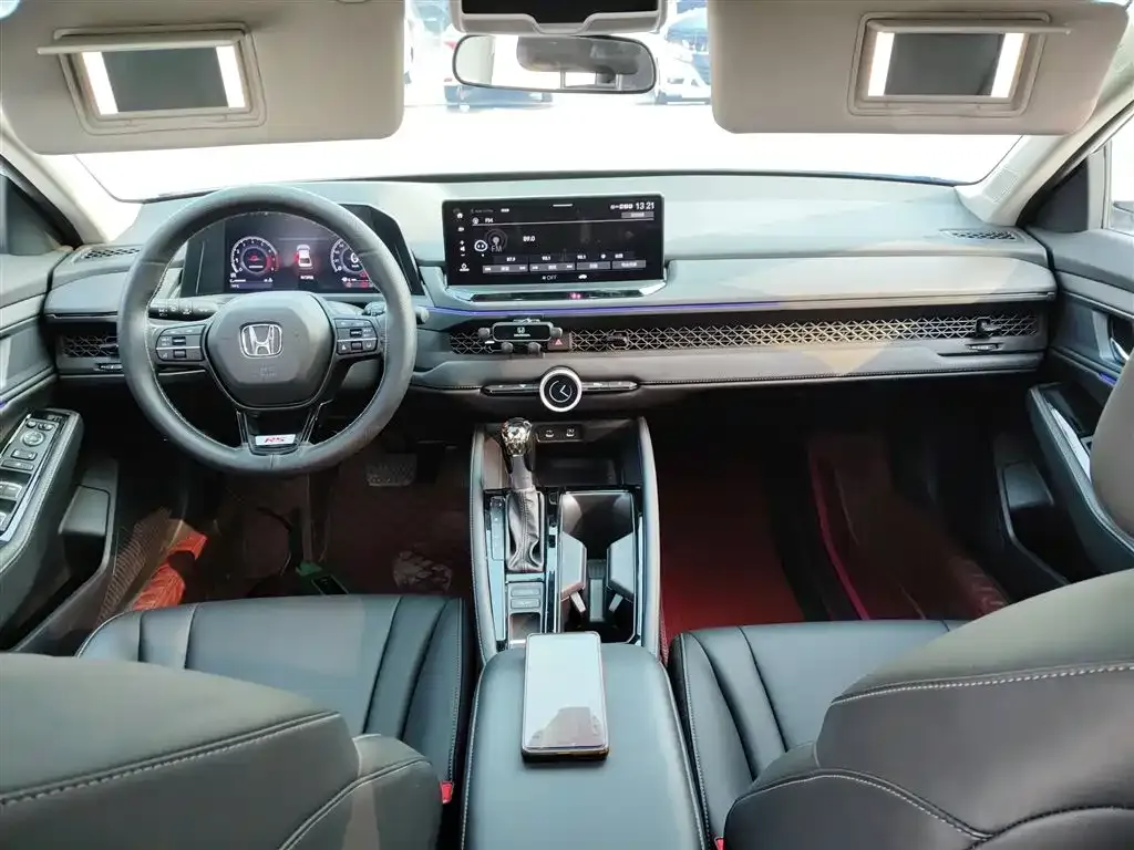 Honda Accord 2023 из CN, фото 7