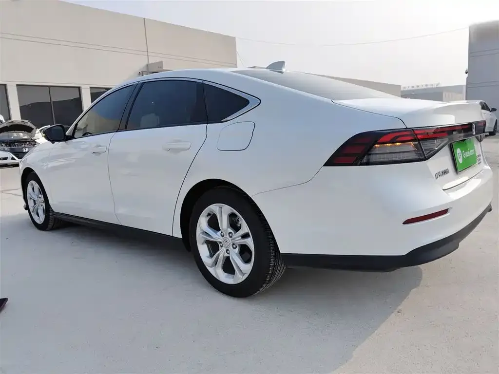 Honda Accord 2023 из CN, фото 5