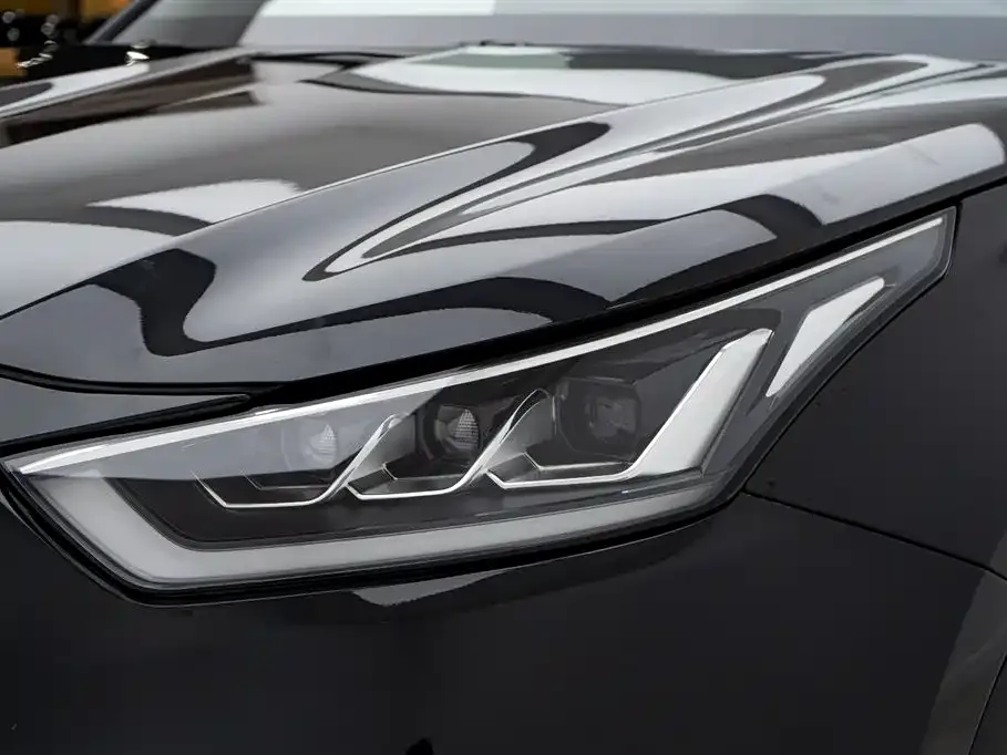 Toyota Crown Kluger 2025 из CN, фото 7