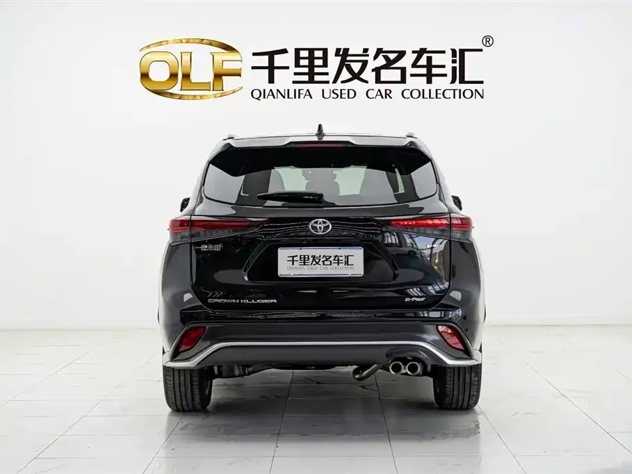 Toyota Crown Kluger 2025 из CN, фото 9