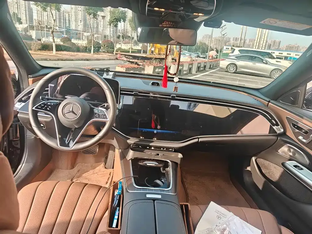 Mercedes-Benz E-Class 2025 из CN, фото 9