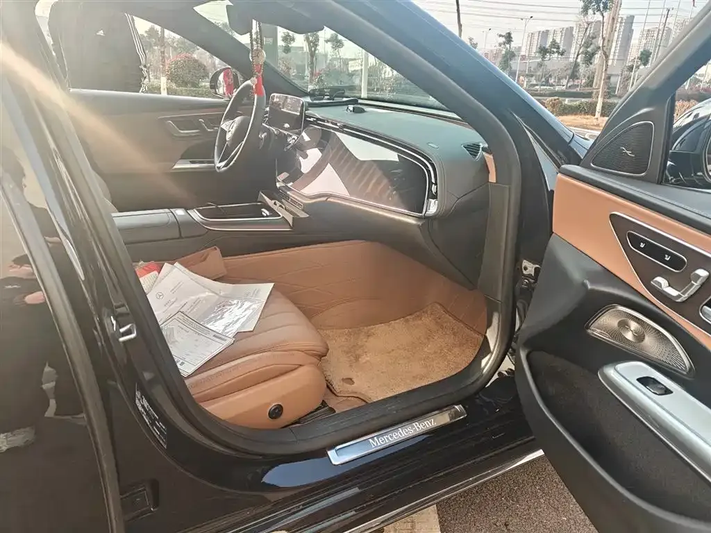 Mercedes-Benz E-Class 2025 из CN, фото 3