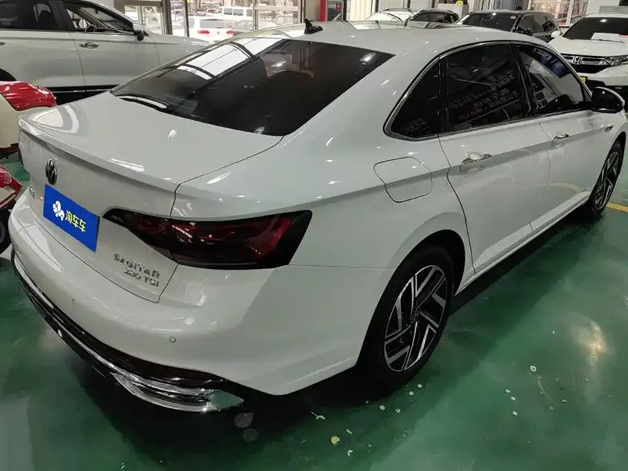 Volkswagen Sagitar 2022 из CN, фото 10