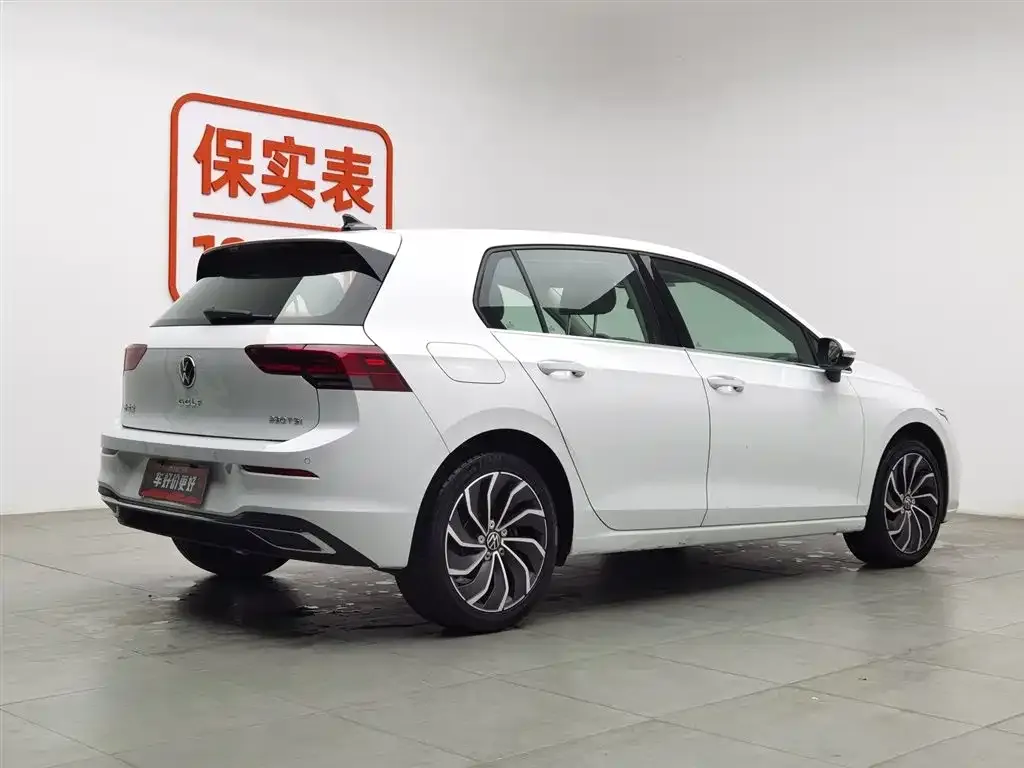 Volkswagen Golf 2021 из CN, фото 7
