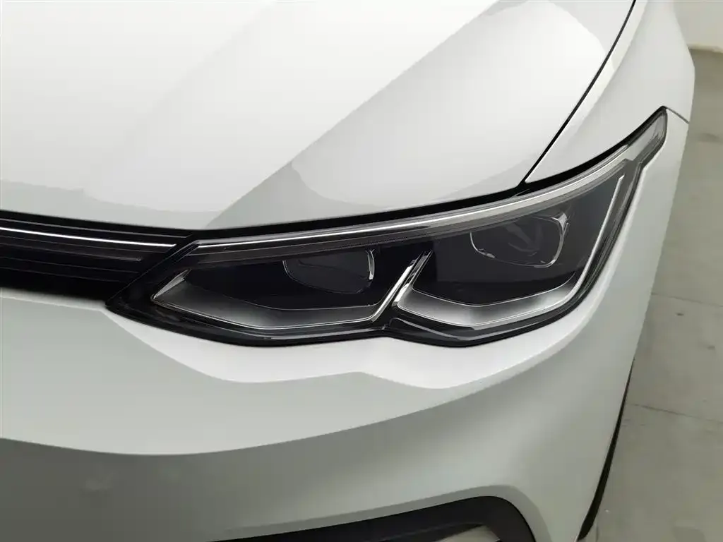 Volkswagen Golf 2021 из CN, фото 3