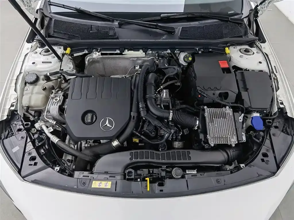 Mercedes-Benz A-Class 2023 из CN, фото 2