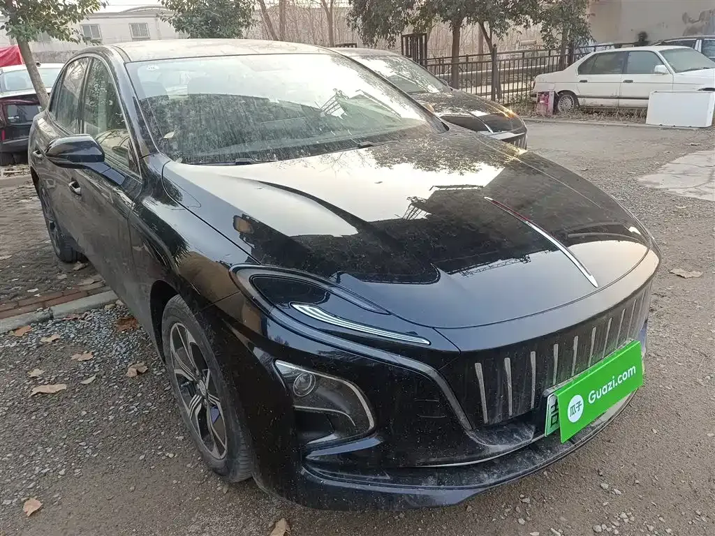 Hongqi E-QM5 2024 из CN, фото 4