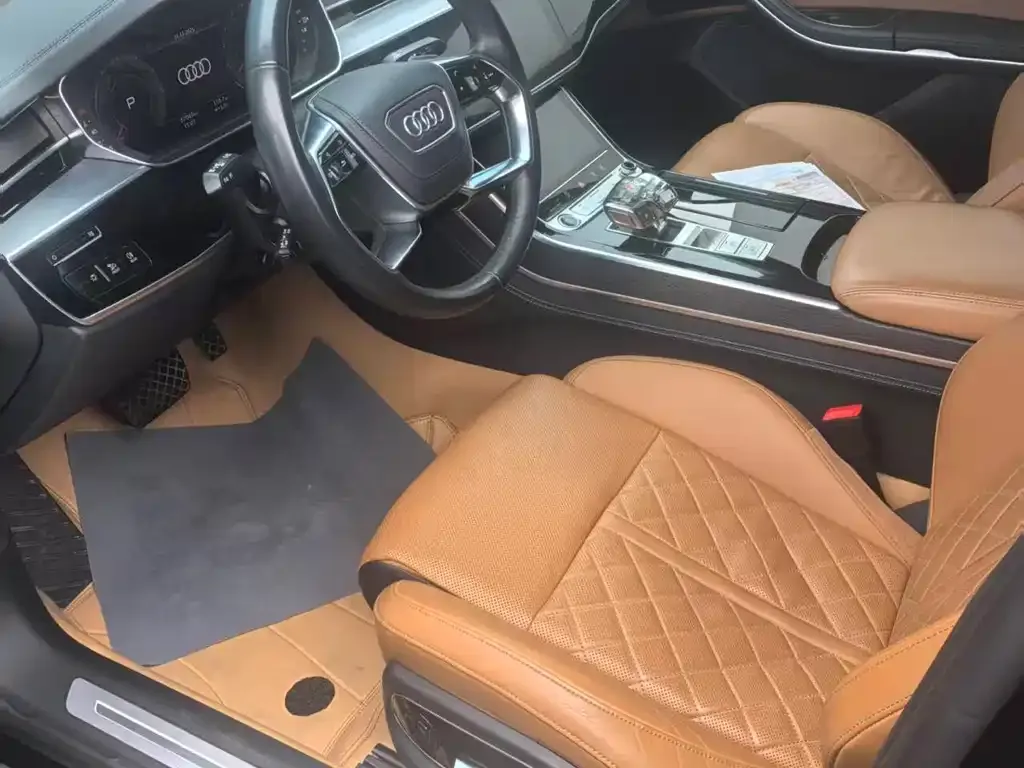 Audi A8 2023 из CN, фото 7