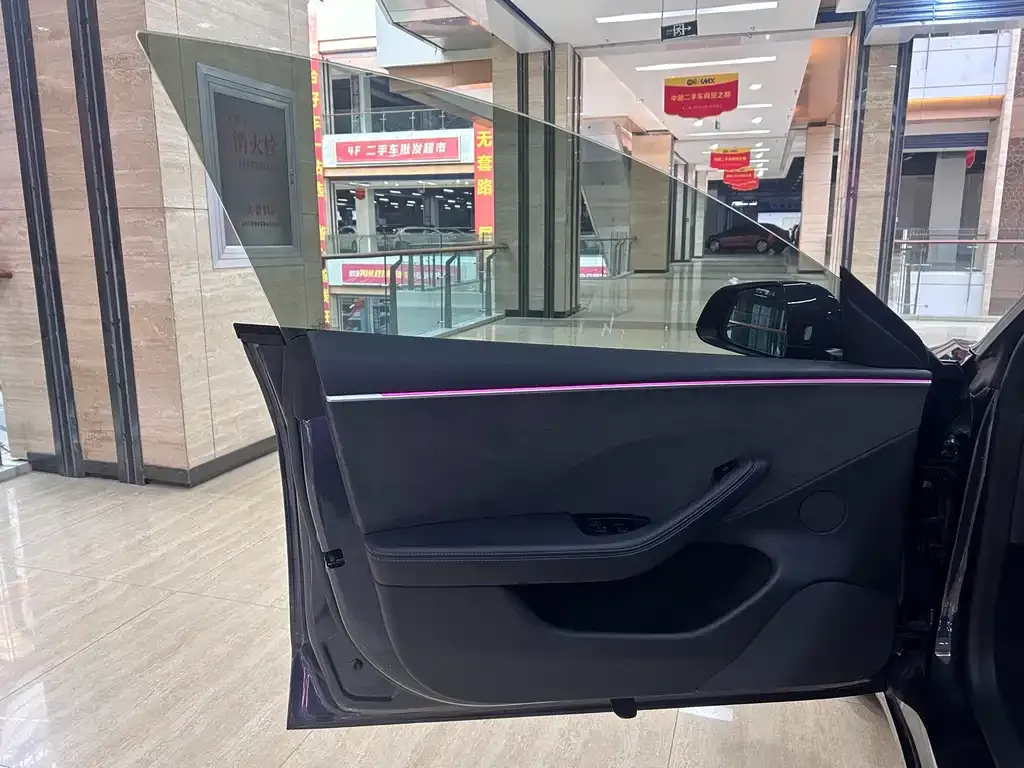 Tesla Model 3 2024 из CN, фото 8