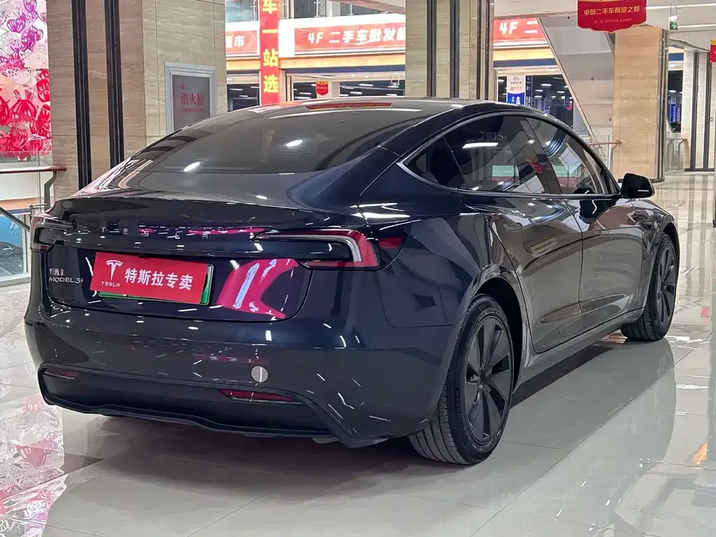 Tesla Model 3 2024 из CN, фото 5