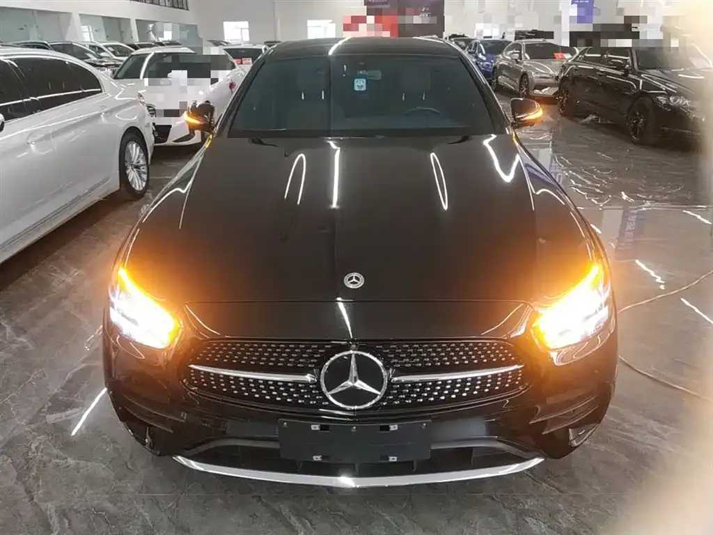 Mercedes-Benz E-Class 2023 из CN, фото 2