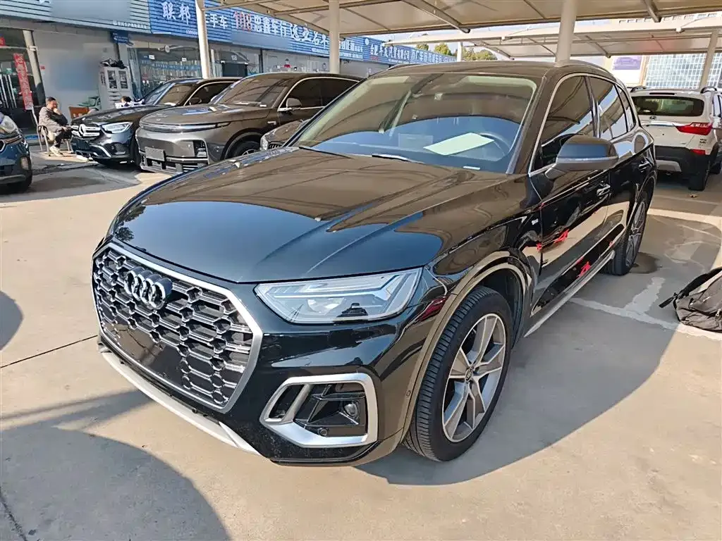 Audi Q5L 2022 из CN, фото 10
