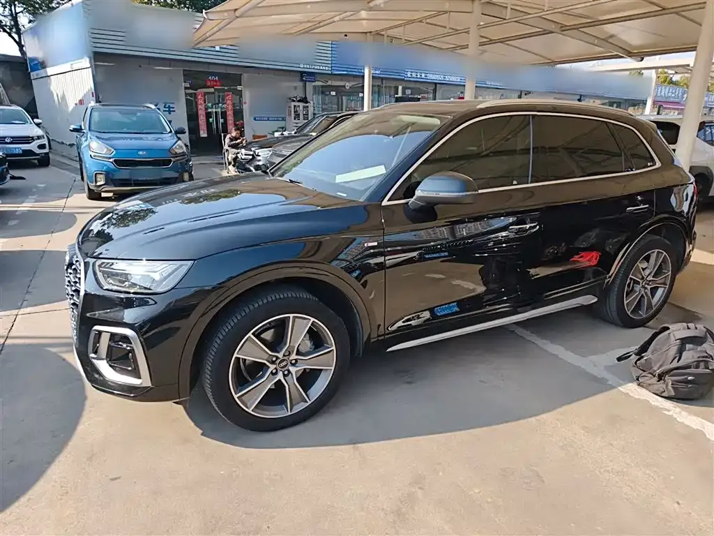 Audi Q5L 2022 из CN, фото 9