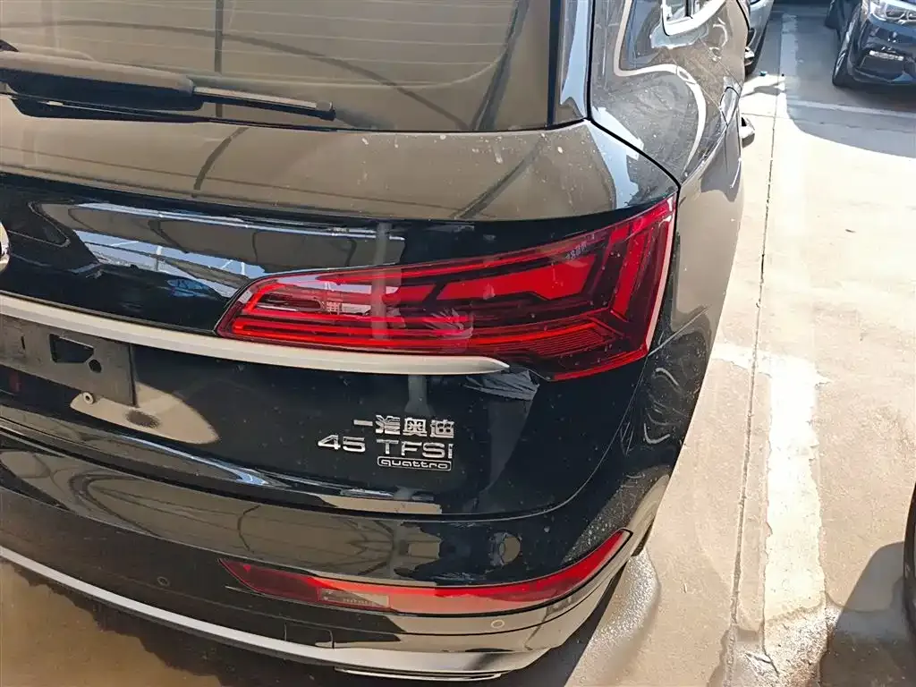 Audi Q5L 2022 из CN, фото 4