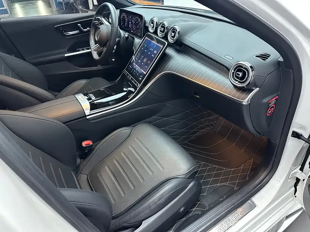 Mercedes-Benz C-Class 2024 из CN, фото 8