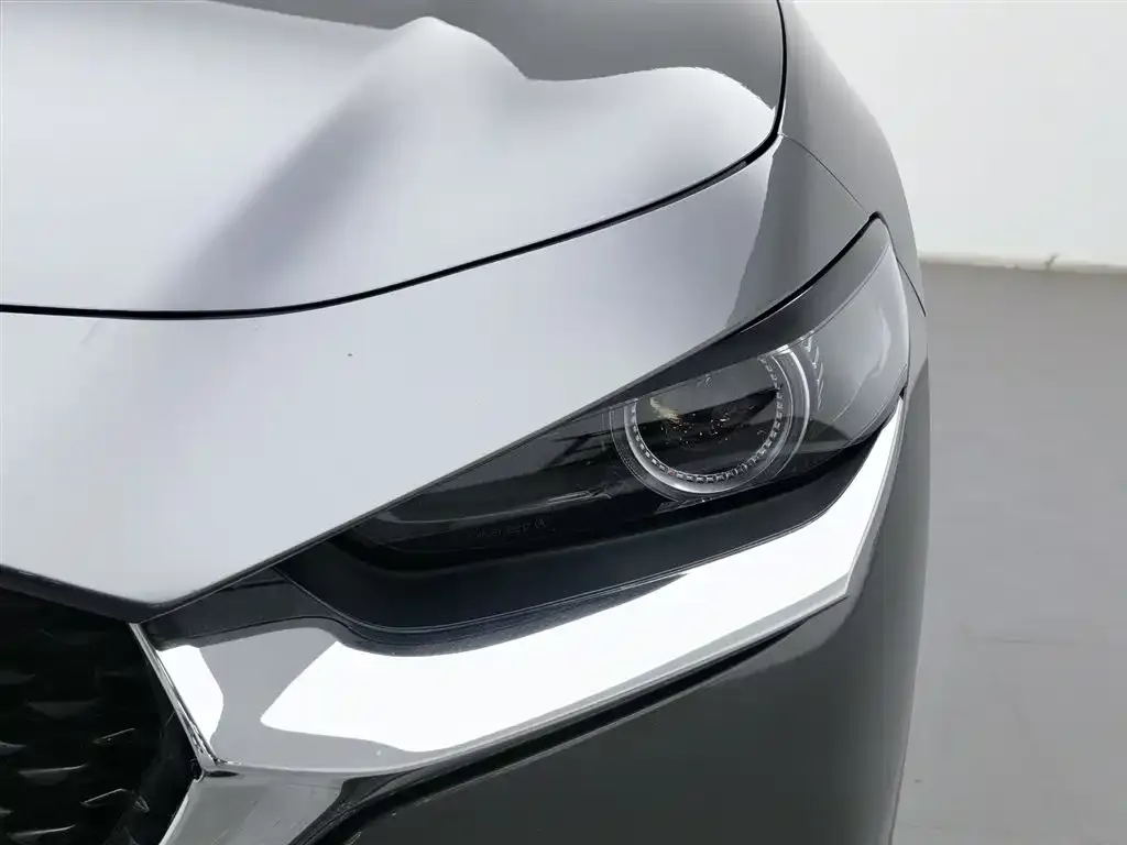 Mazda CX-30 2021 из CN, фото 2