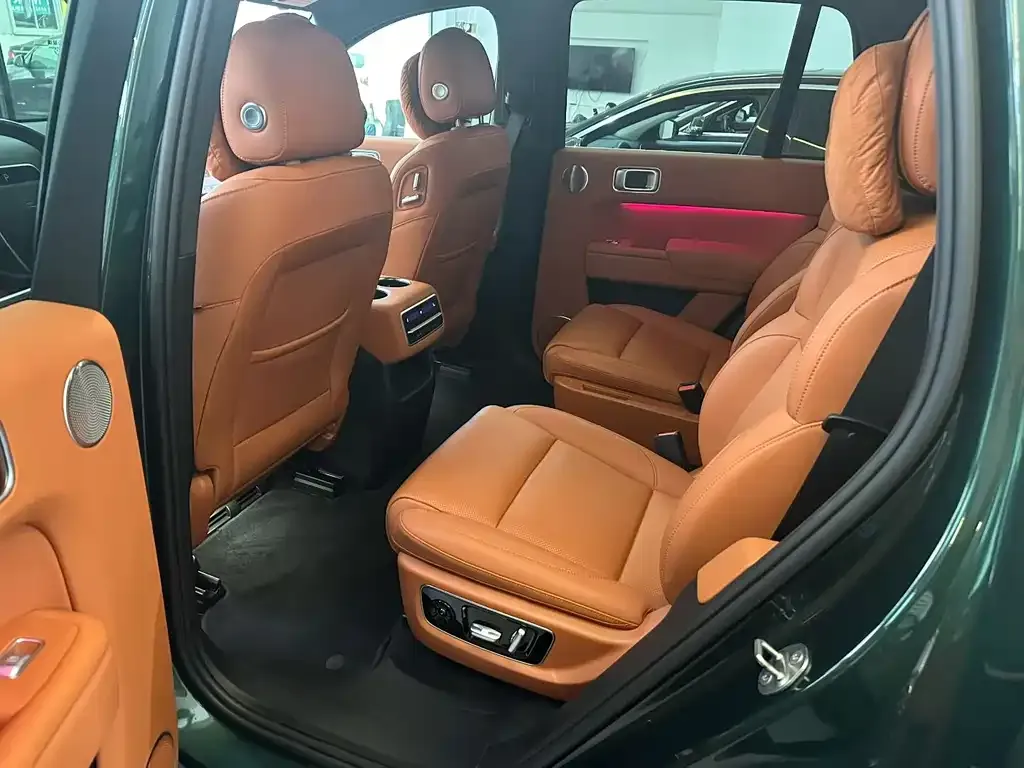 Li Auto L8 2023 из CN, фото 3