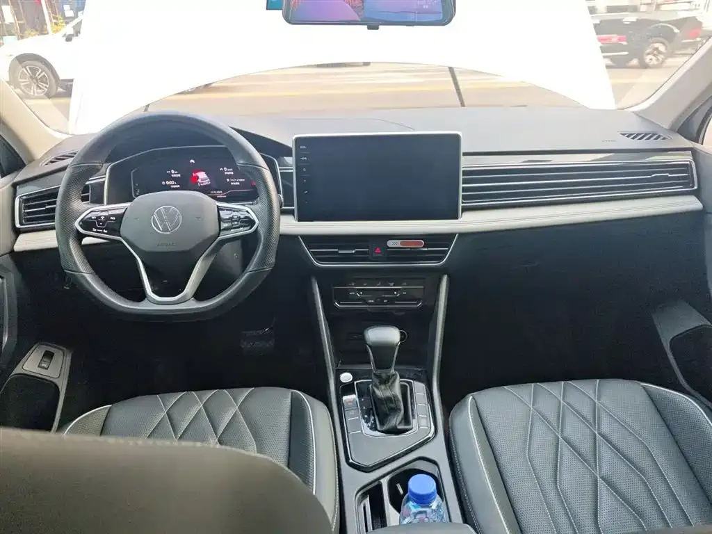 Volkswagen Tiguan L 2021 из CN, фото 10