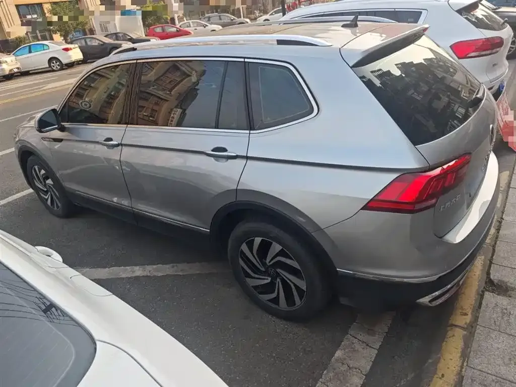 Volkswagen Tiguan L 2021 из CN, фото 5