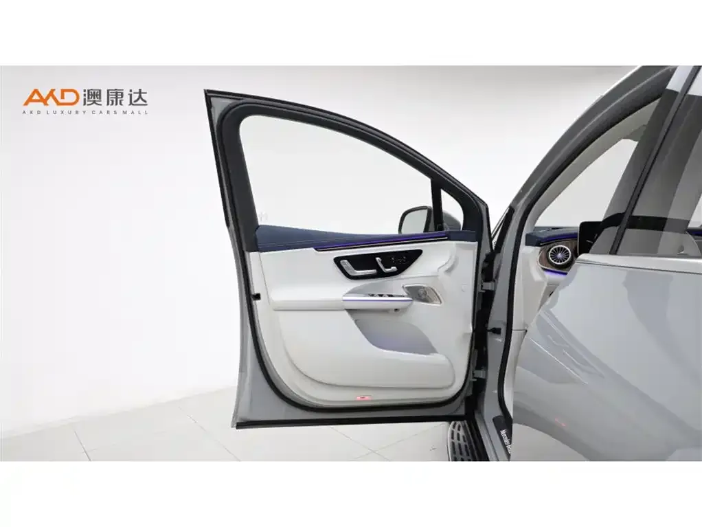 Mercedes-Benz EQE SUV 2023 из CN, фото 10