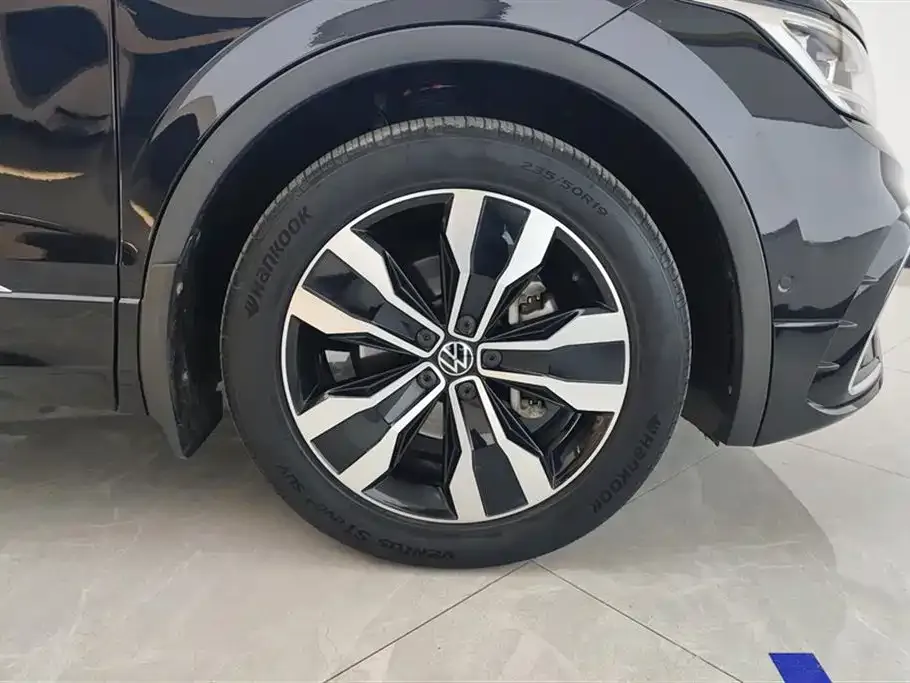 Volkswagen Tiguan L 2022 из CN, фото 5