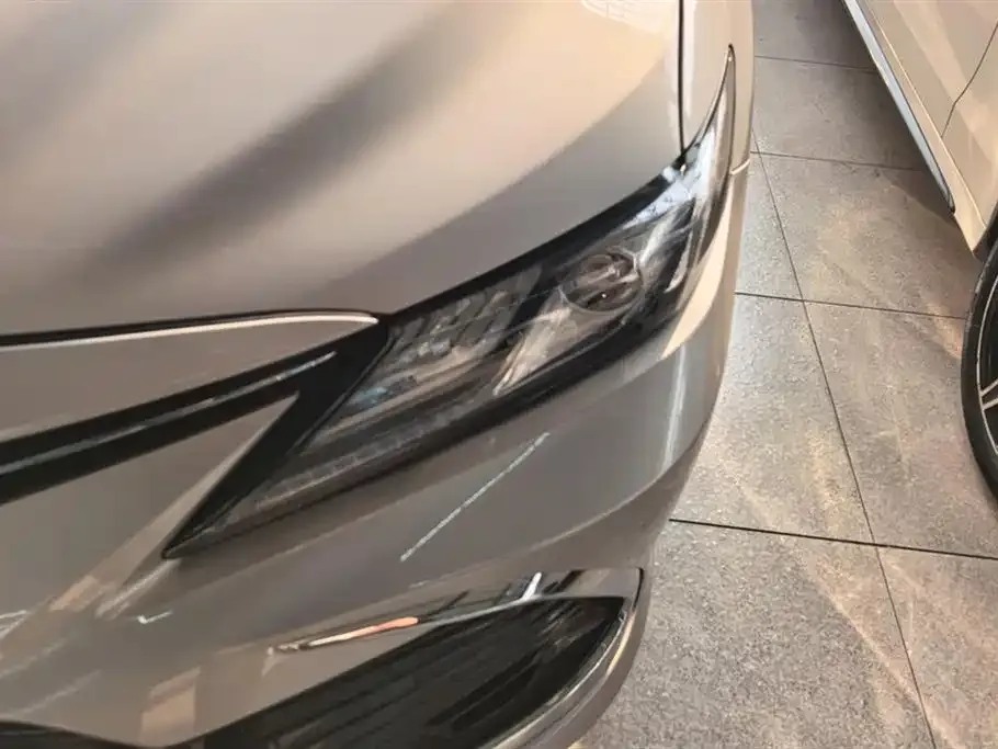 Toyota Camry 2022 из CN, фото 5