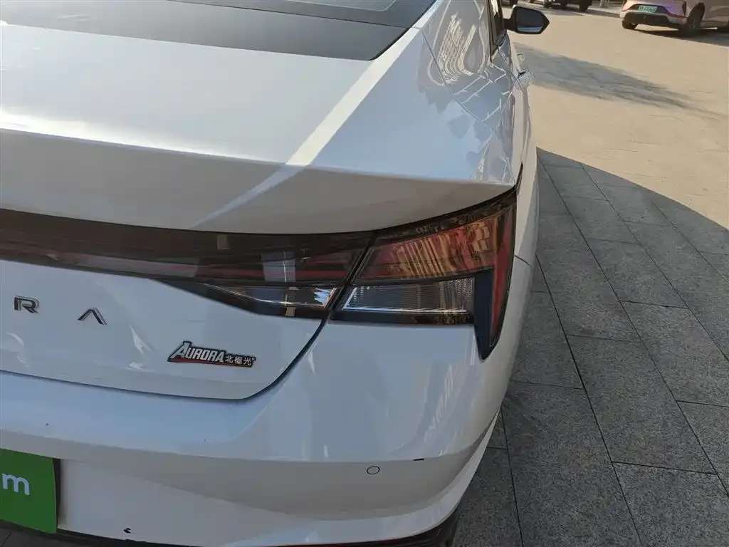 Hyundai Elantra 2023 из CN, фото 4