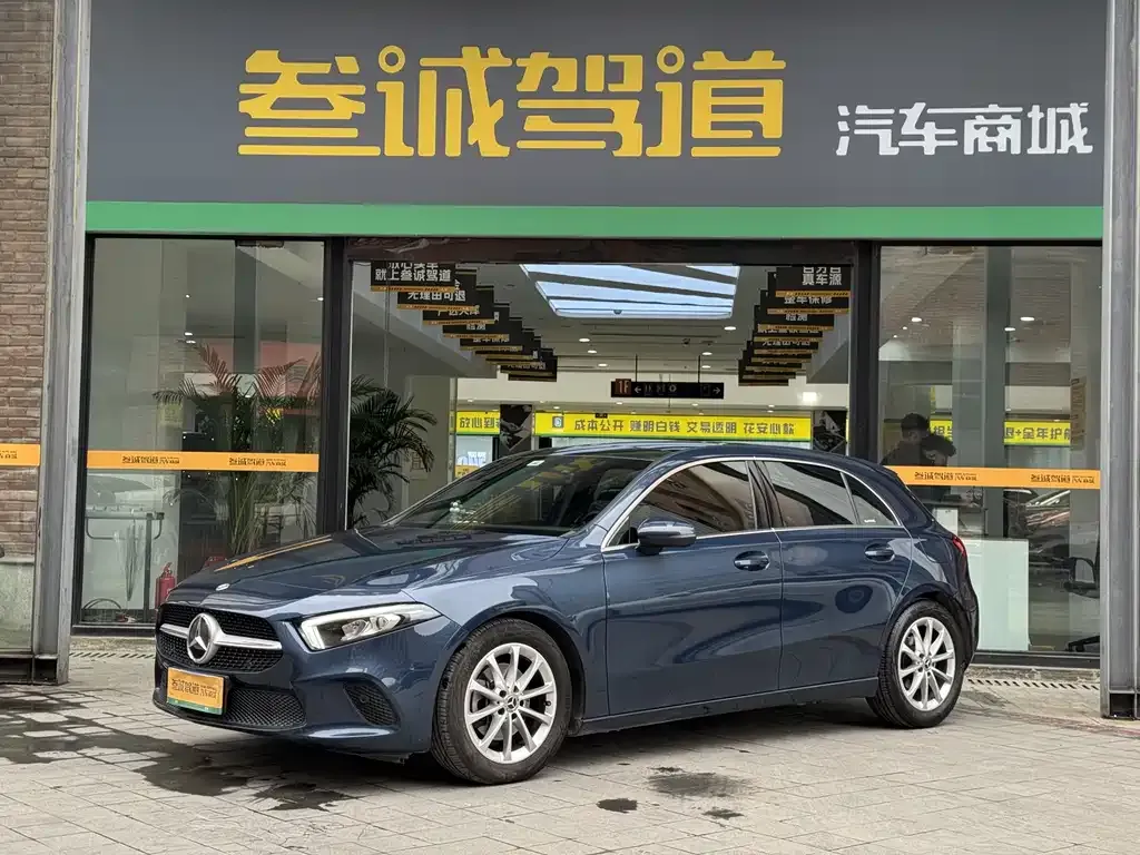 Mercedes-Benz A-Class (Import) 2023 из CN, фото 1