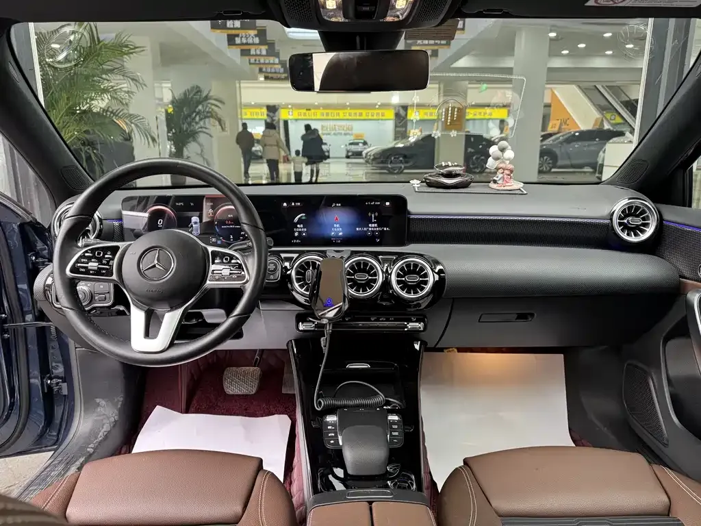 Mercedes-Benz A-Class (Import) 2023 из CN, фото 7