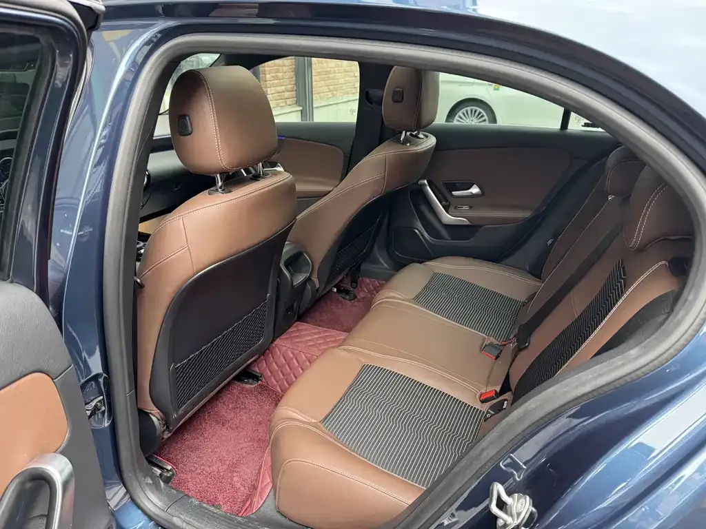 Mercedes-Benz A-Class (Import) 2023 из CN, фото 8