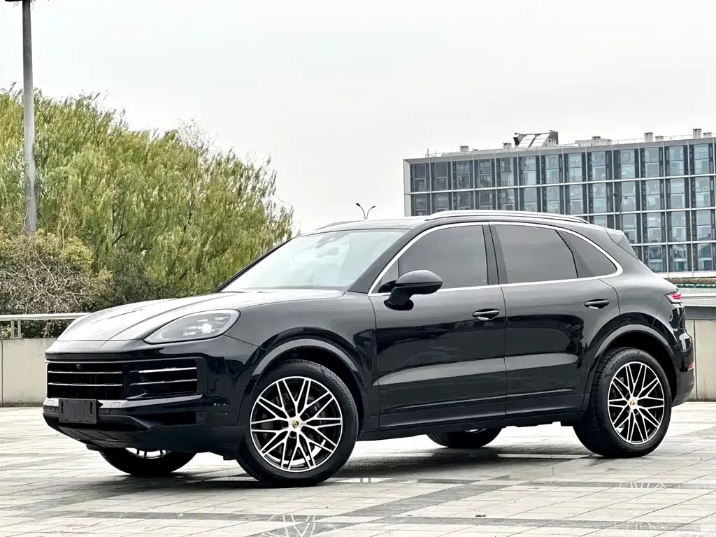 Porsche Cayenne 2024 из CN, фото 1