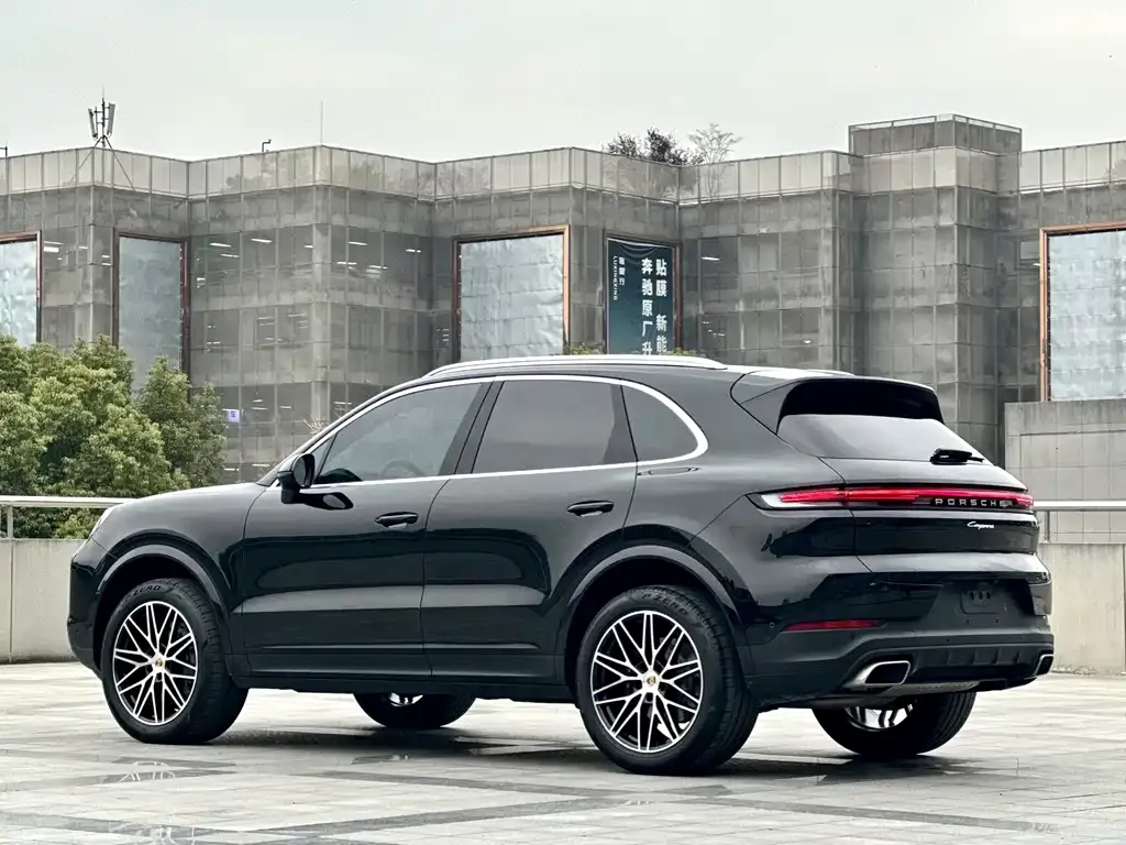 Porsche Cayenne 2024 из CN, фото 2