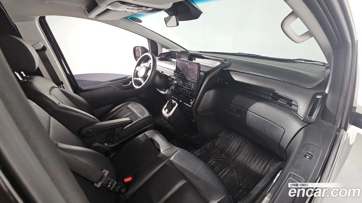 Hyundai Staria 2025 из KR, фото 6