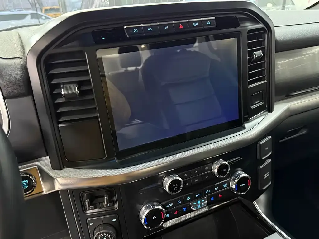 Ford F-150 Raptor 2023 из CN, фото 9