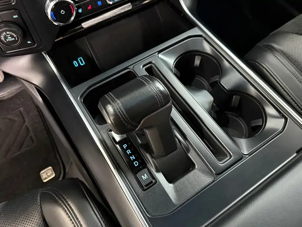 Ford F-150 Raptor 2023 из CN, фото 5