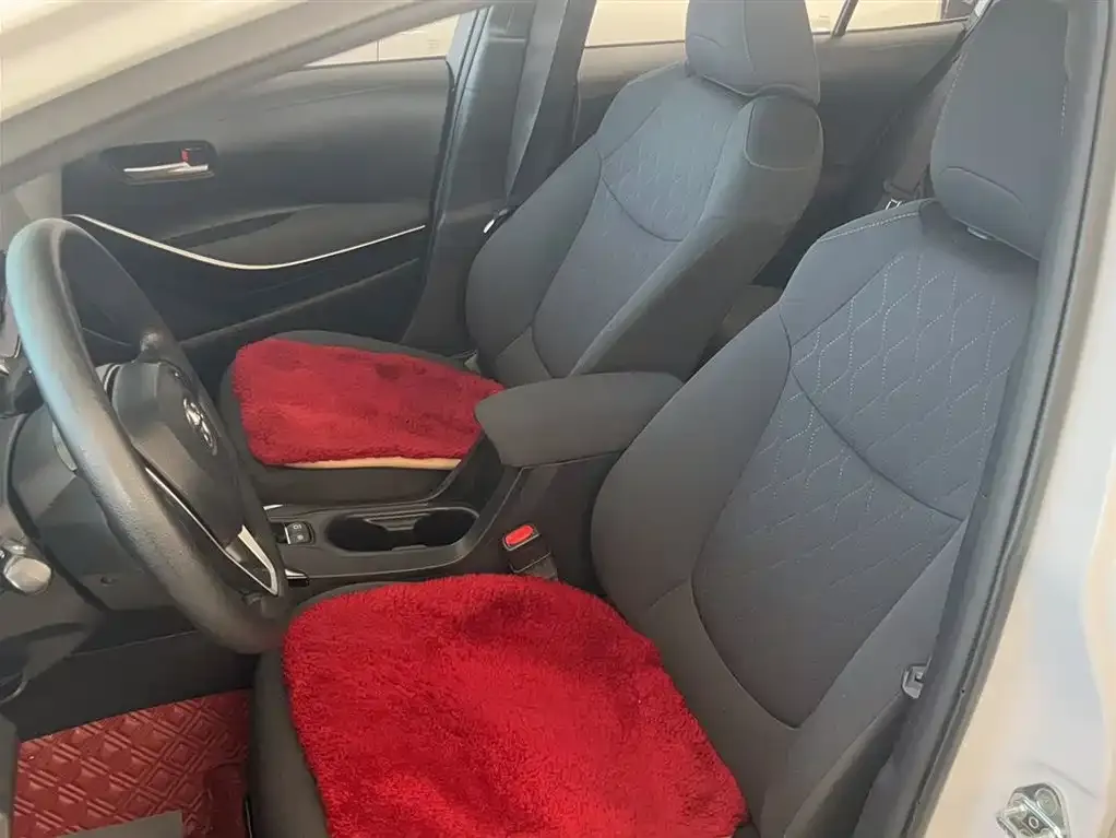 Toyota Corolla 2021 из CN, фото 7