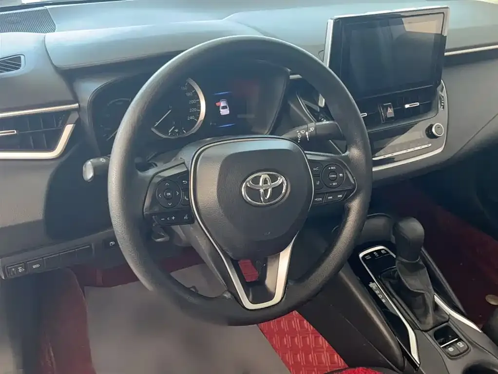Toyota Corolla 2021 из CN, фото 2